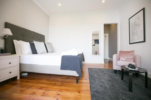 One-Bedroom Suite - Photo 23