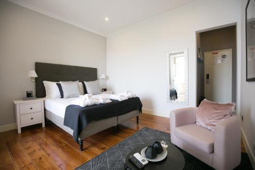 One-Bedroom Suite - Photo 24
