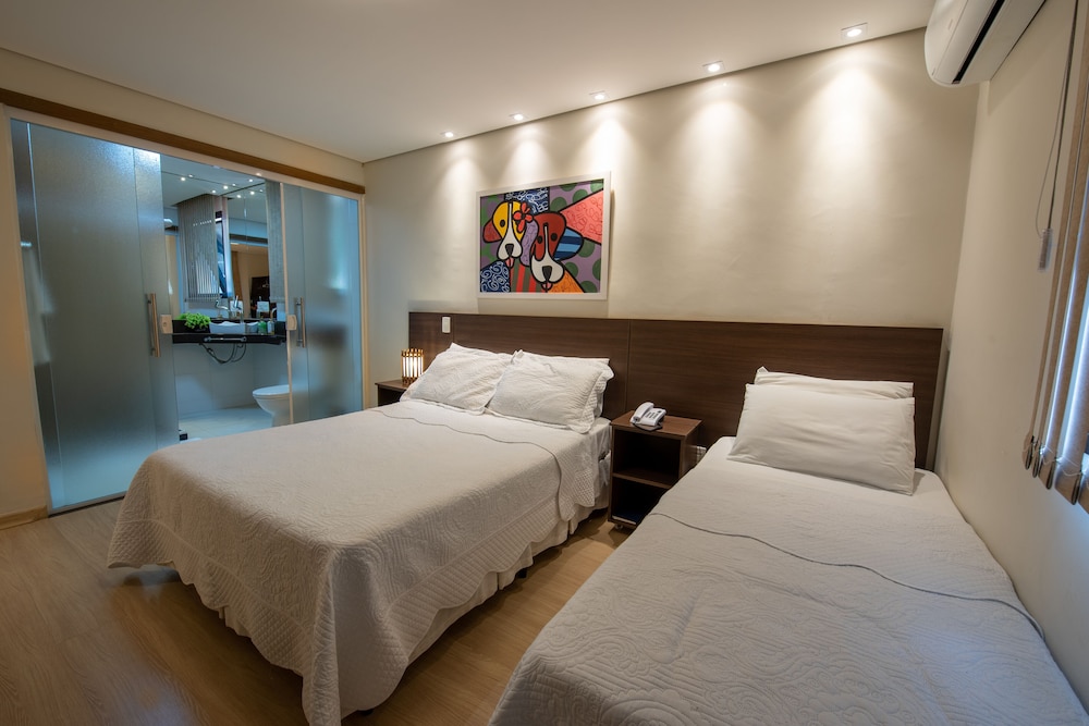Superior Suite - Photo 4