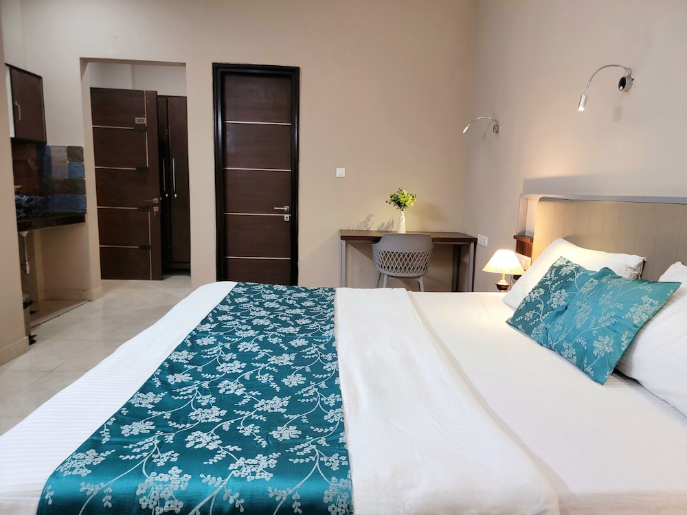 Premier Double or Twin Room, Balcony