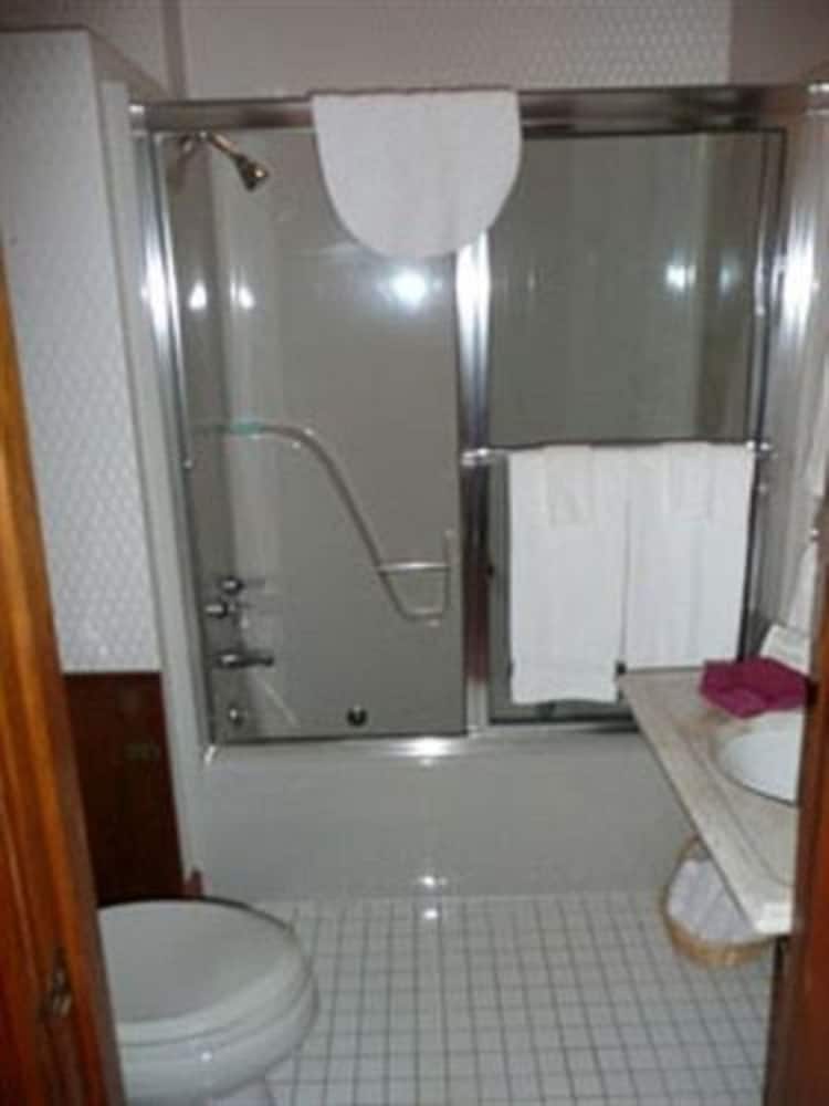 Room photo 2