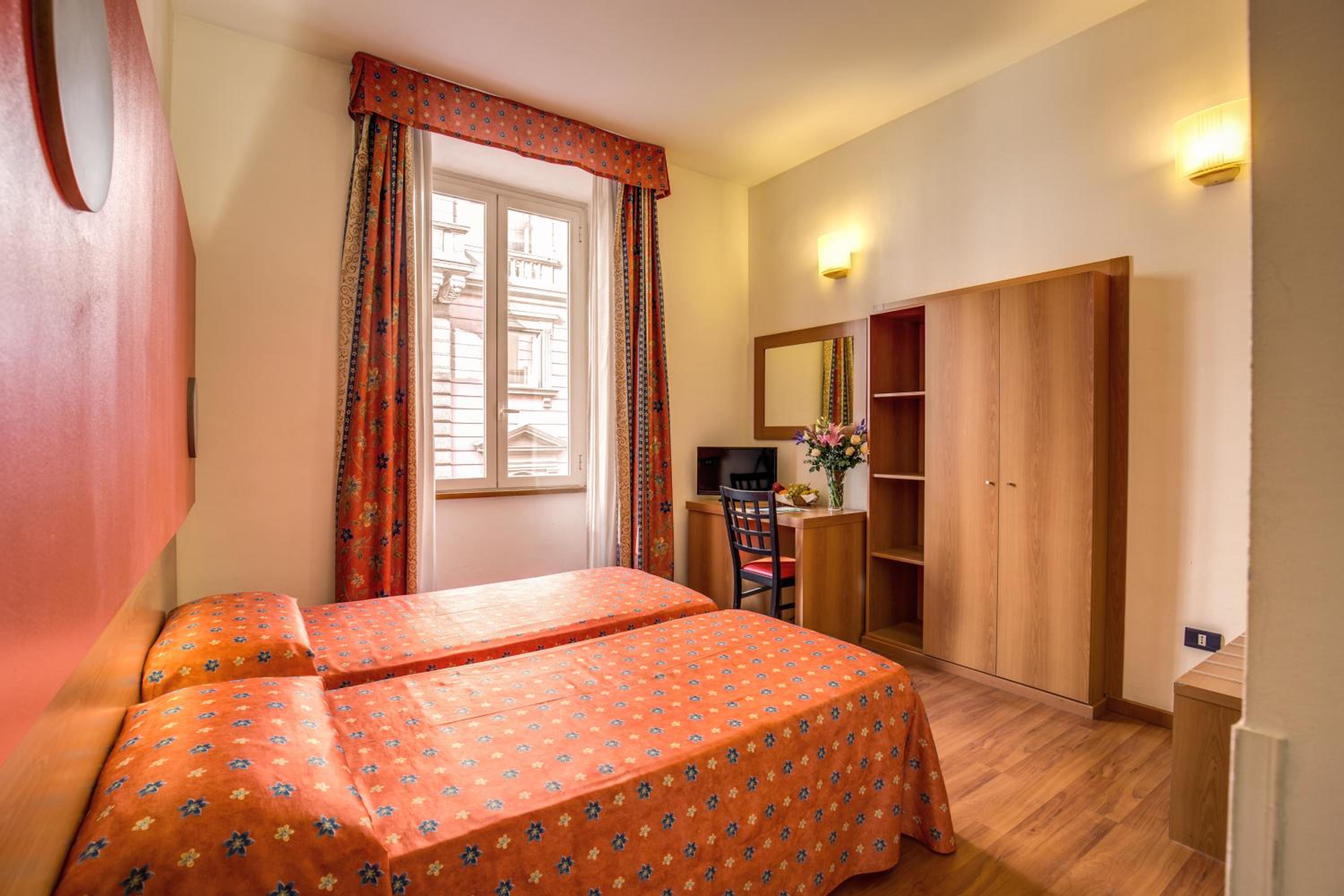 Double or Twin Room with Shower photo 1