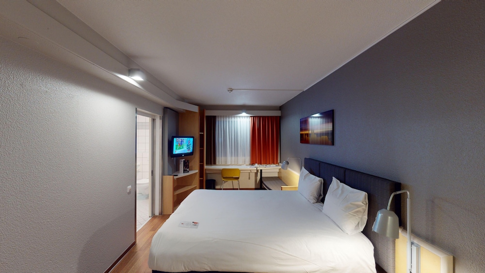 Double Room, 1 Double Bed (New Sleep Easy Concept) - Photo 3