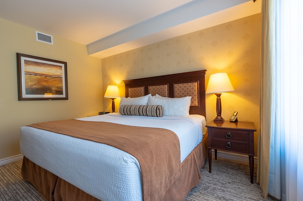 Suite, 1 Bedroom, 2 Bathrooms photo 3