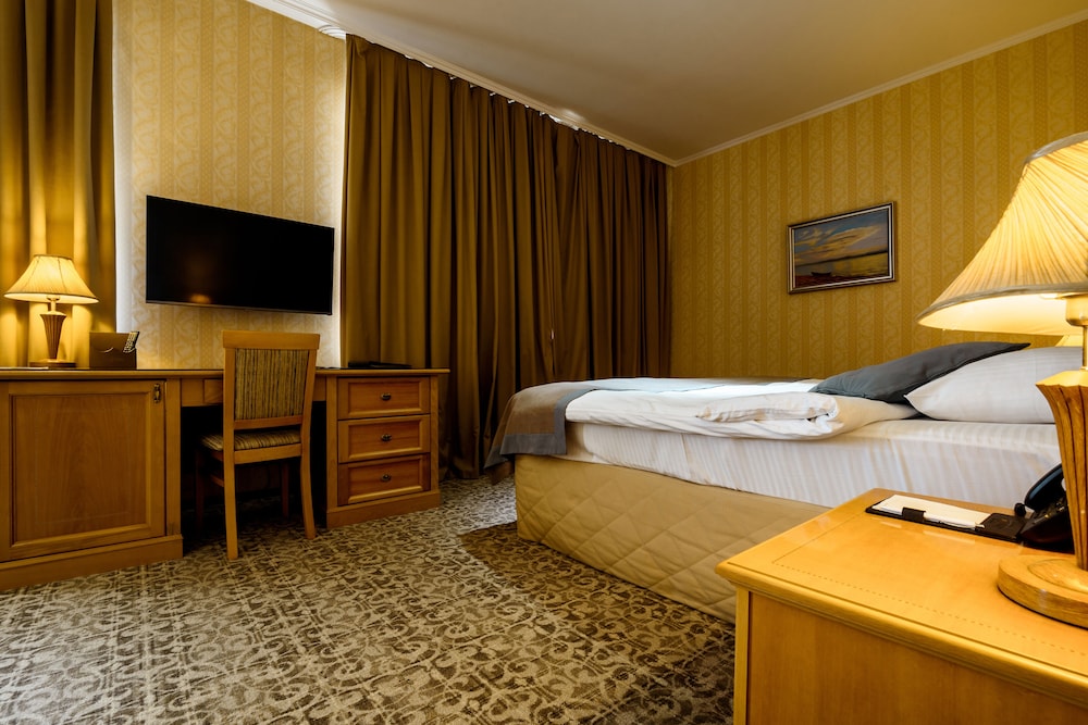 Comfort Single Room, 1 Queen Bed, Non Smoking photo 3
