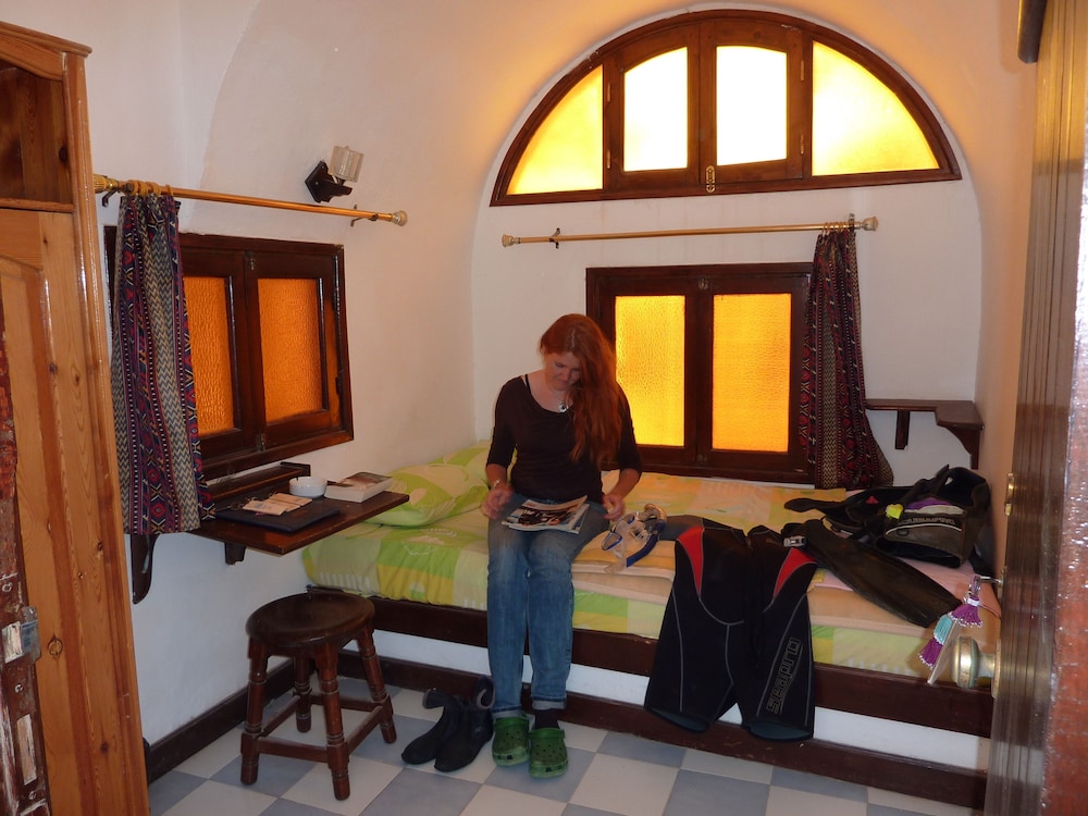 Single Room, Shared Bathroom (Backpacker) photo 1
