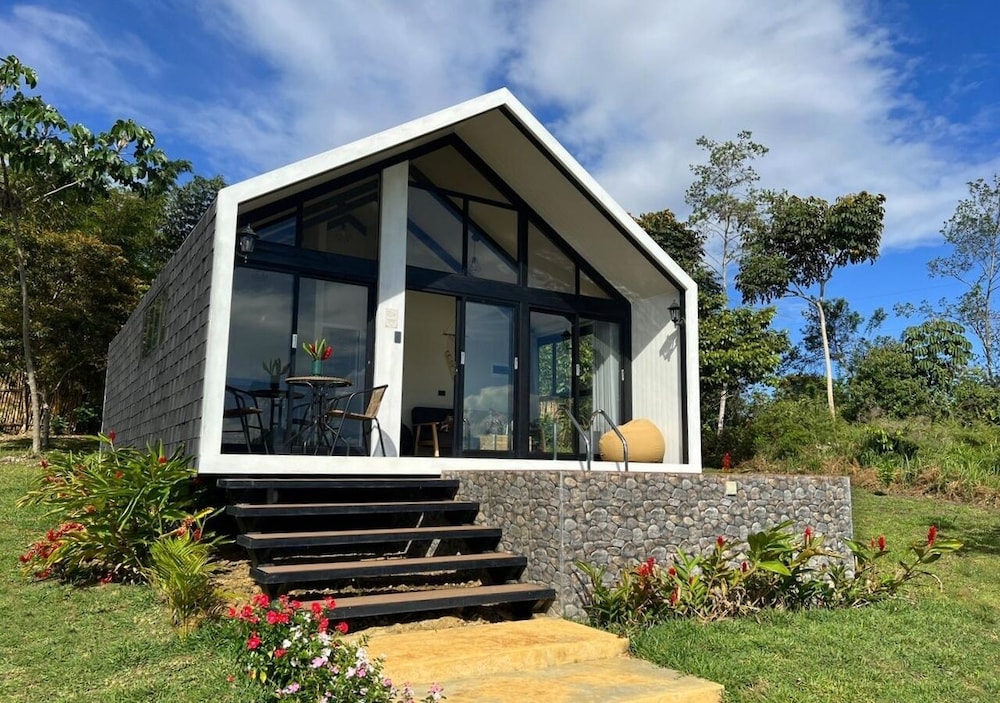 Design House, 1 Queen Bed, Private Pool, Garden View
