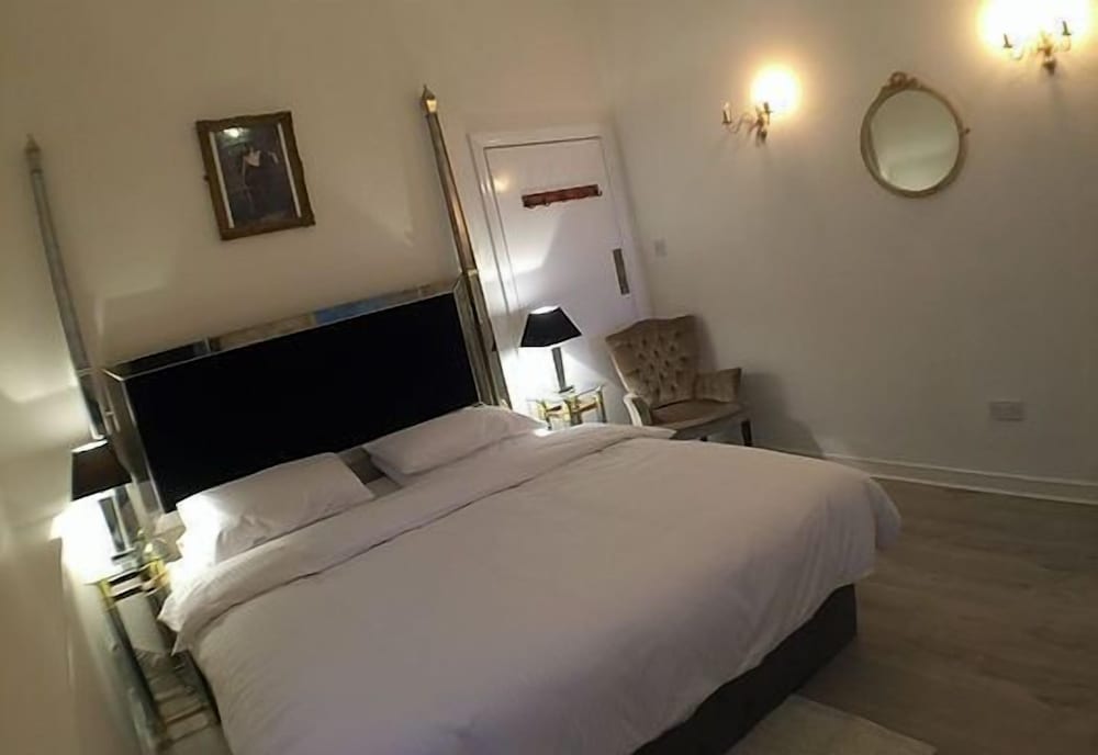 Garden Suite 2 photo 2
