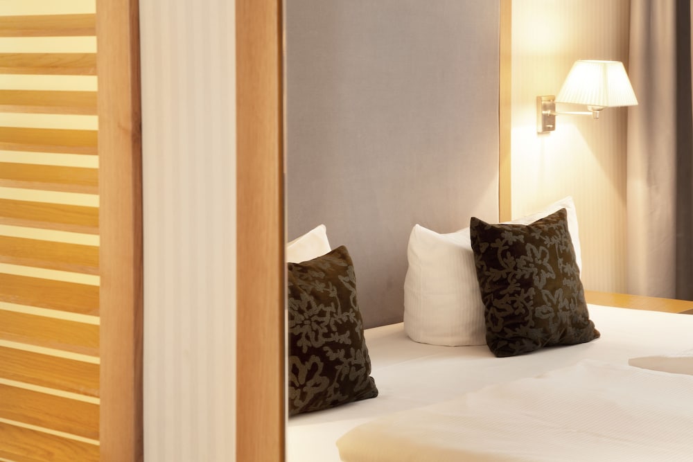 Superior Double Room - Photo 9