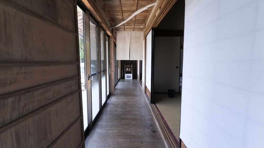 Shared Dormitory, Women Only photo 2