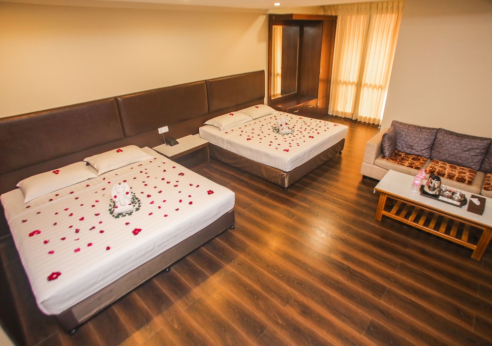 Executive Suite photo 3
