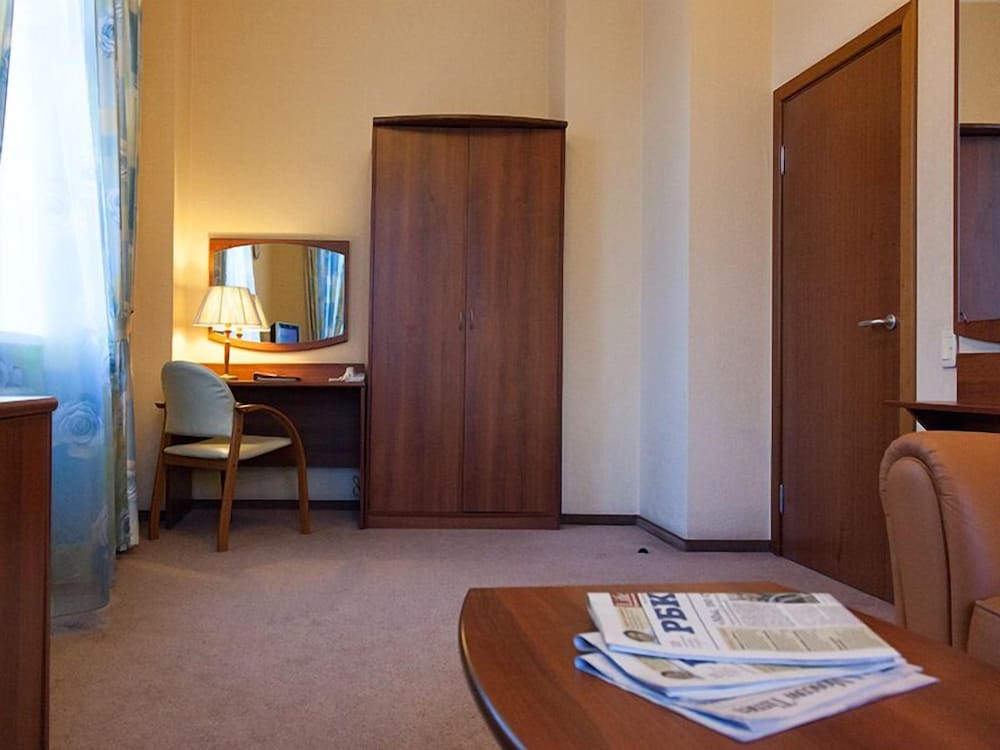 Business Room, 1 Bedroom photo 2