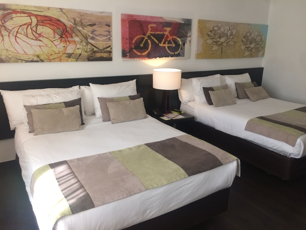 Junior Suite, 2 Twin Beds photo 1