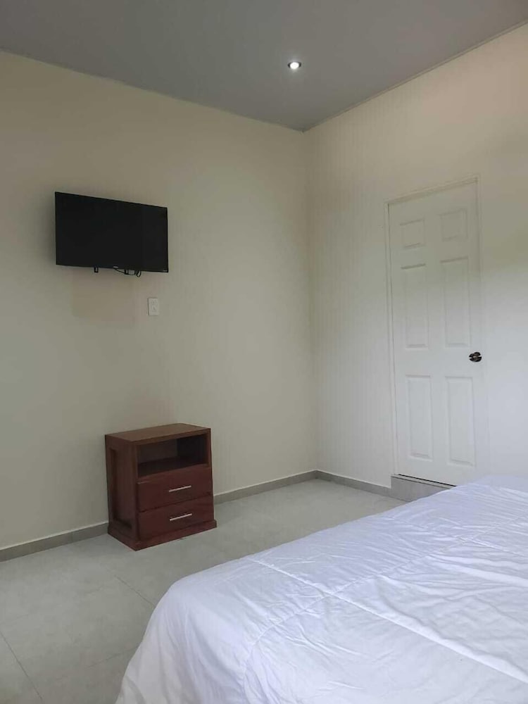 Standard Room photo 2