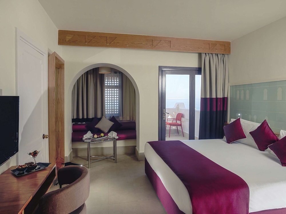 Standard Room, 2 Twin Beds, Garden View - Photo 11