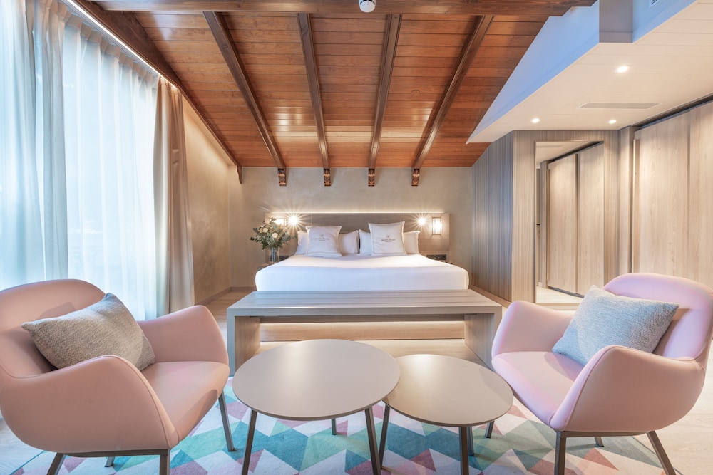 Penthouse Superior