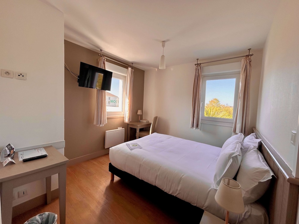 Double Room - Photo 3