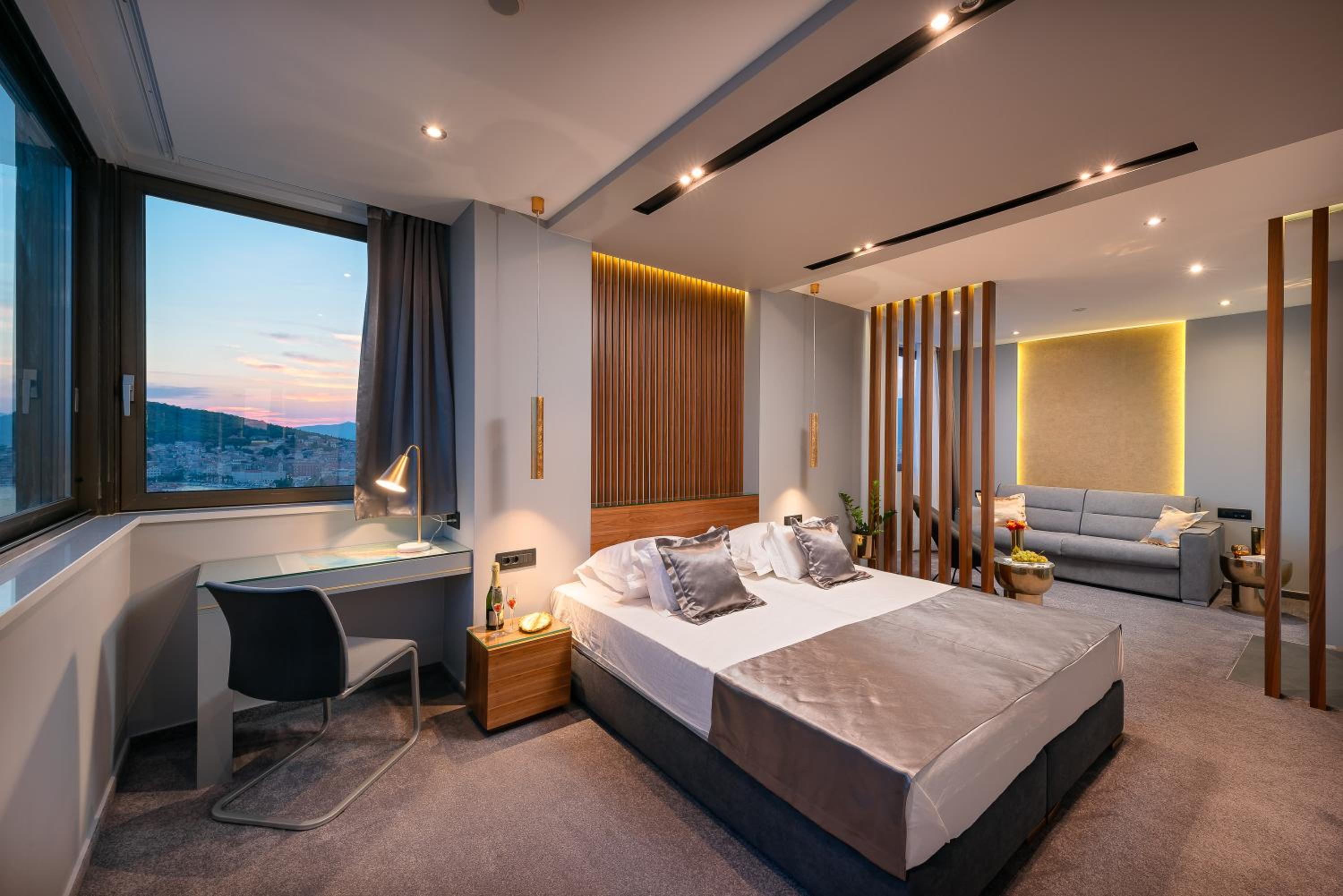 Studio Apartment with Sea View photo 2