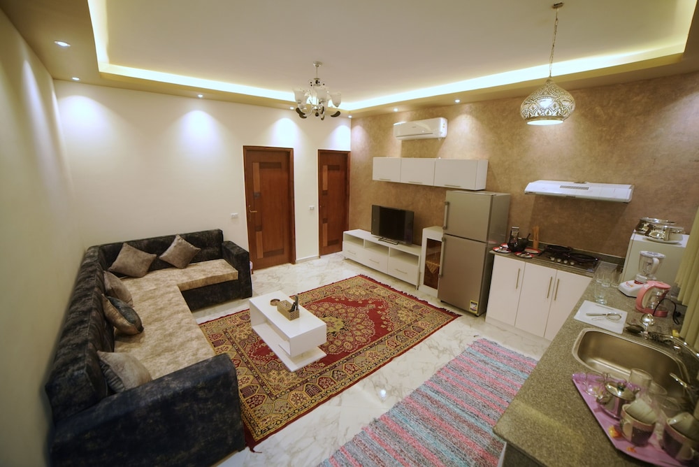 Comfort Chalet, 1 Bedroom, Pool View photo 2