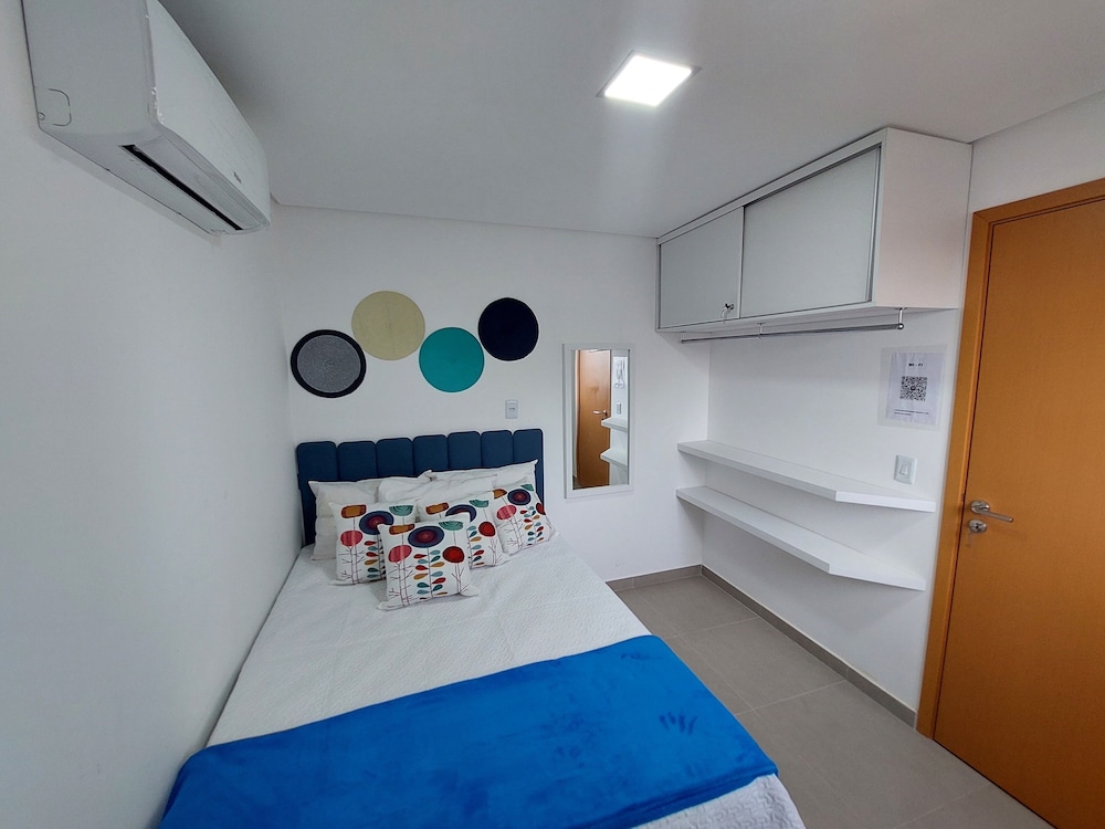 Basic Apartment photo 3