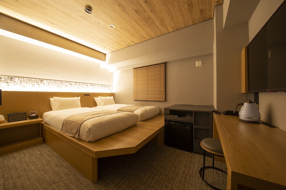 Superior Twin Room photo 2