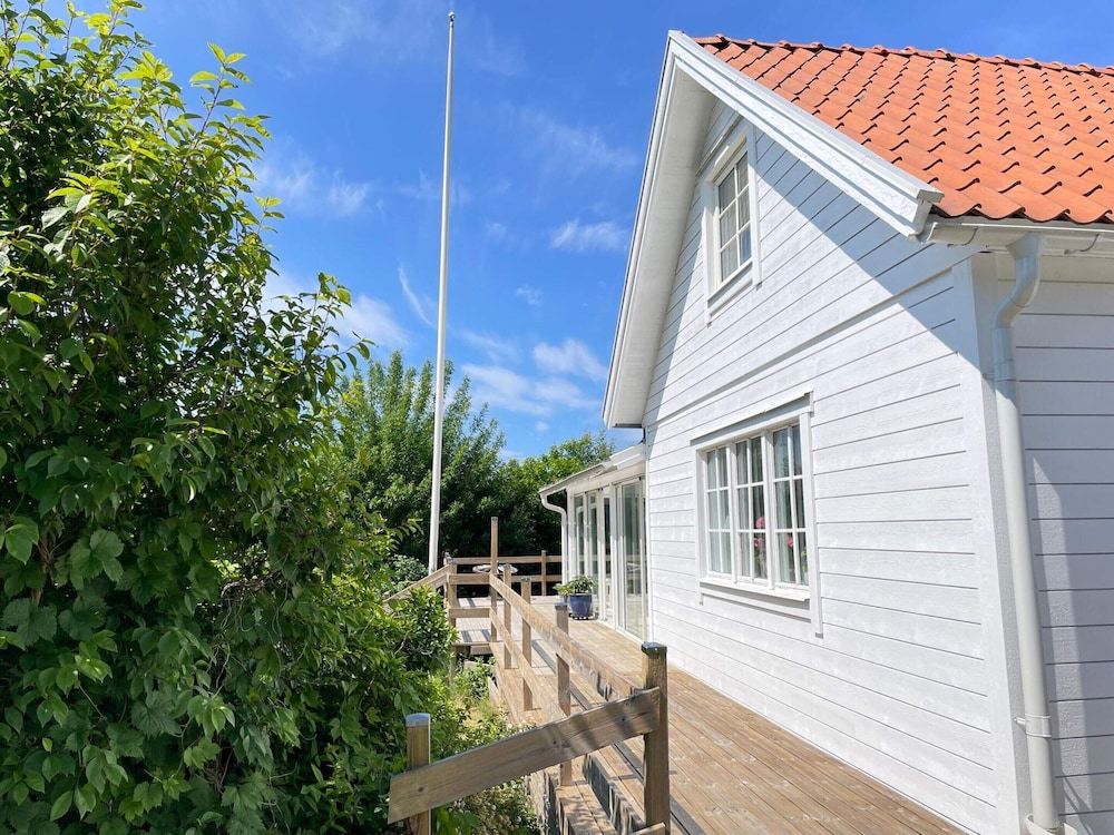 House photo 2