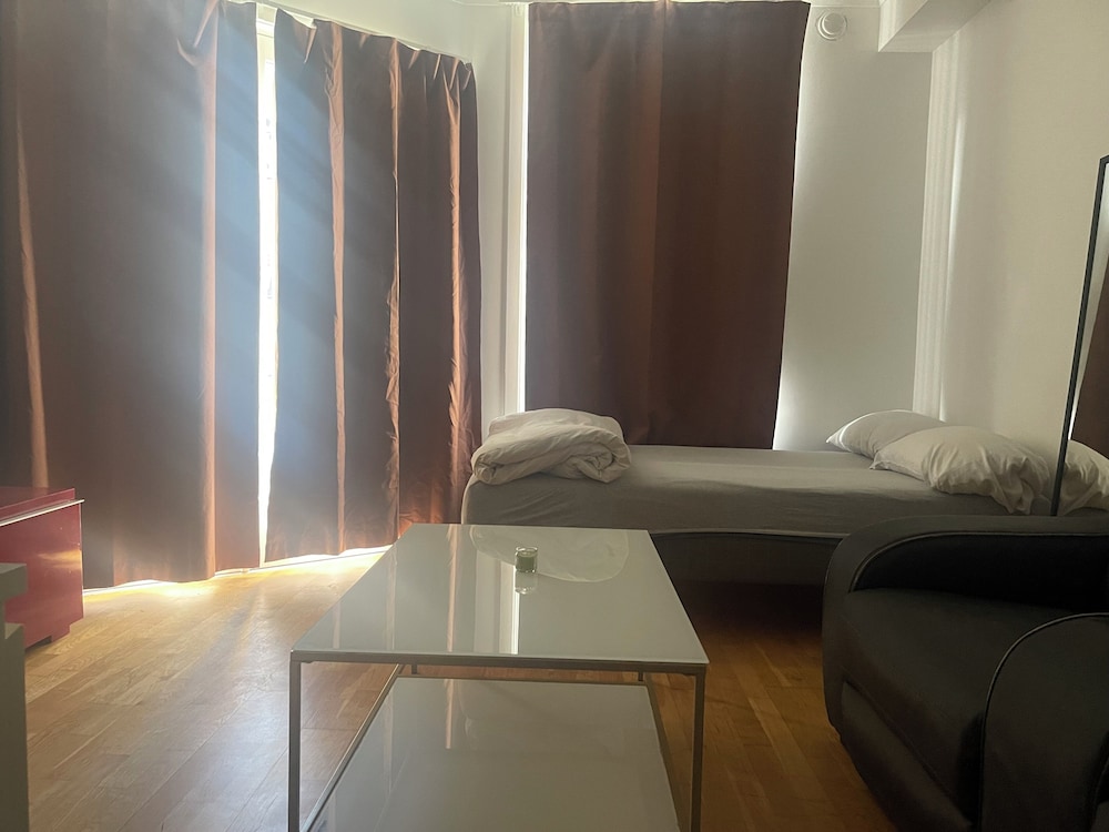 Apartment, Multiple Bedrooms, Balcony, City View