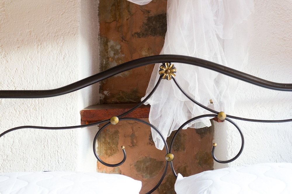 House, 3 Bedrooms, Private Pool (Monastiri)