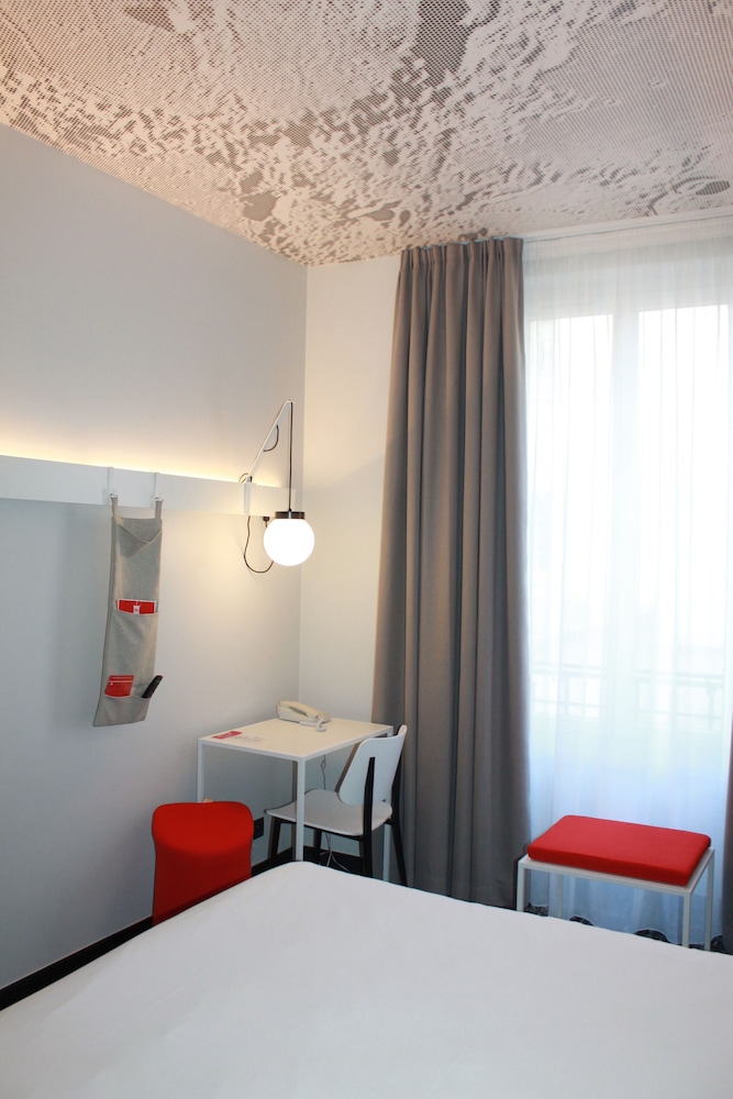 Standard Room, 1 Double Bed - Photo 3