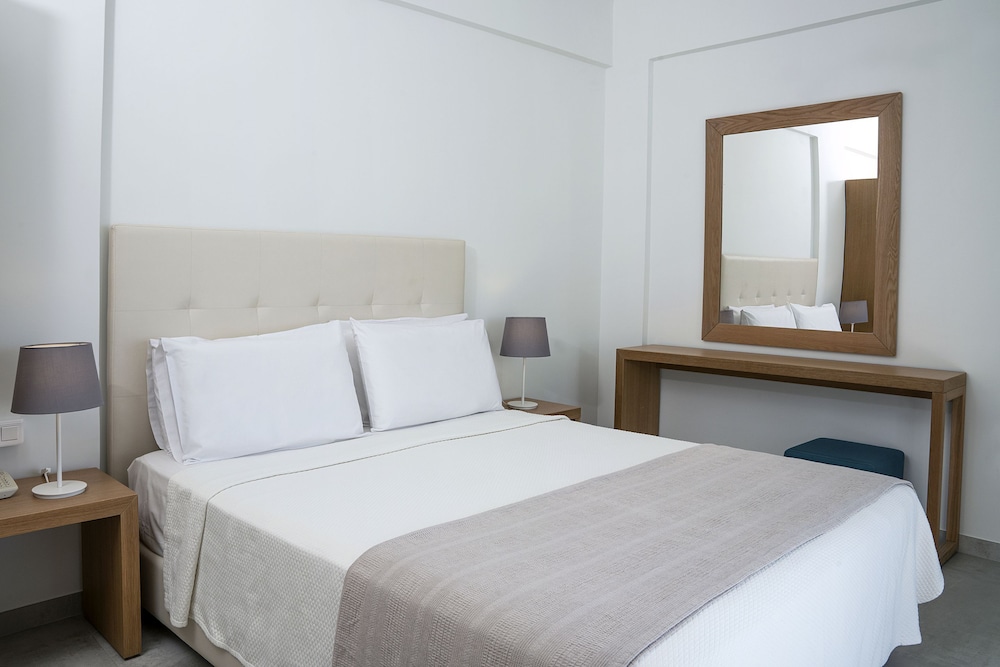 Double or Twin Room, Garden View - Photo 1