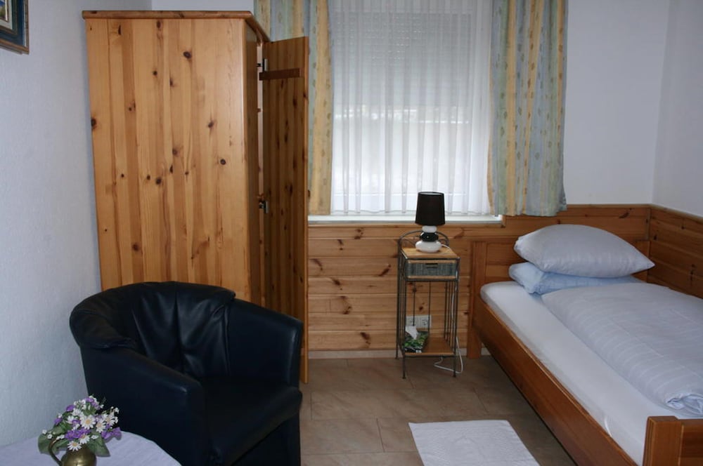 Single Room, 1 Twin Bed photo 2