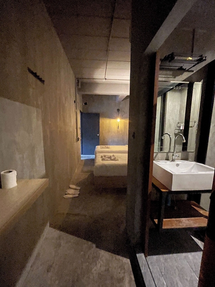 Deluxe Twin Room photo 2