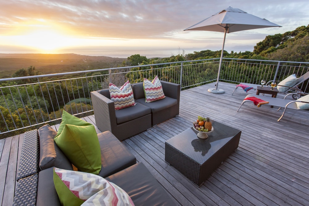 Luxury Suite, 1 bedroom, Garden Lodge photo 2