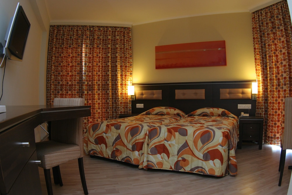 Standard Single Room, City View