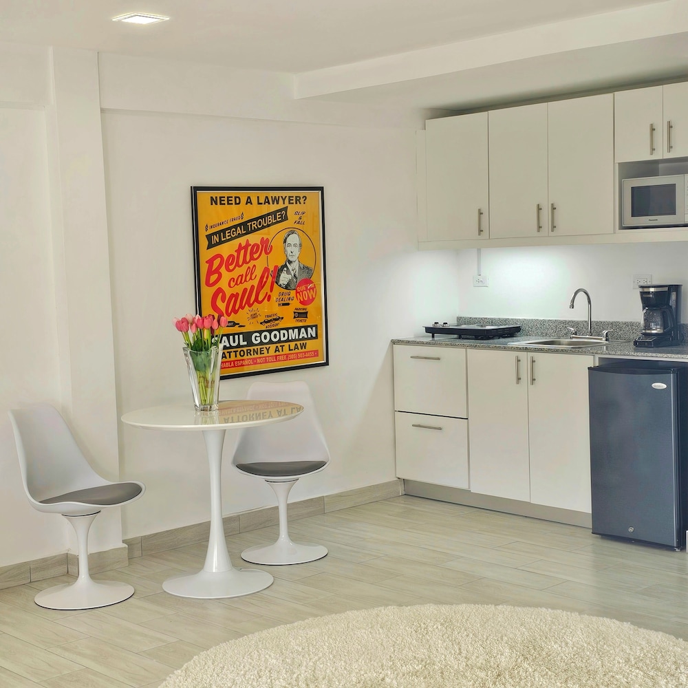 Superior Suite, 1 King Bed, Kitchenette, Valley View photo 3