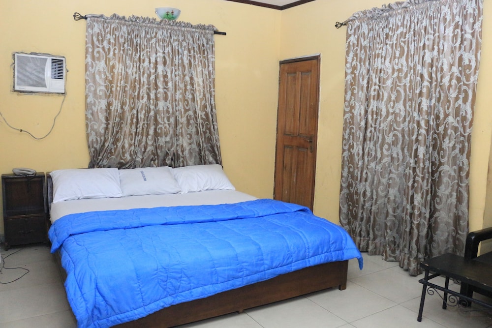Executive Room, 1 Queen Bed photo 1