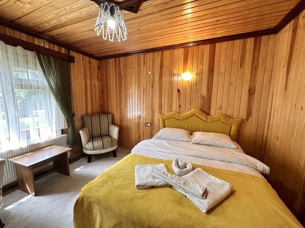 Standard Bungalow, 1 Double Bed, Non Smoking, Garden View photo 3