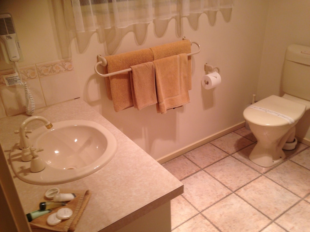 Studio Apartment with Kitchen photo 3