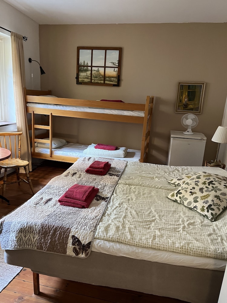 Standard Double Room, Multiple Beds
