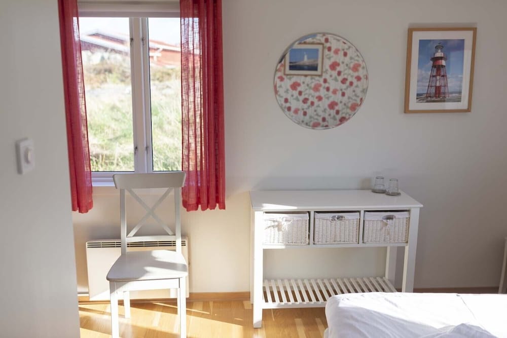 Standard Twin Room, Private Bathroom, Annex Building photo 2
