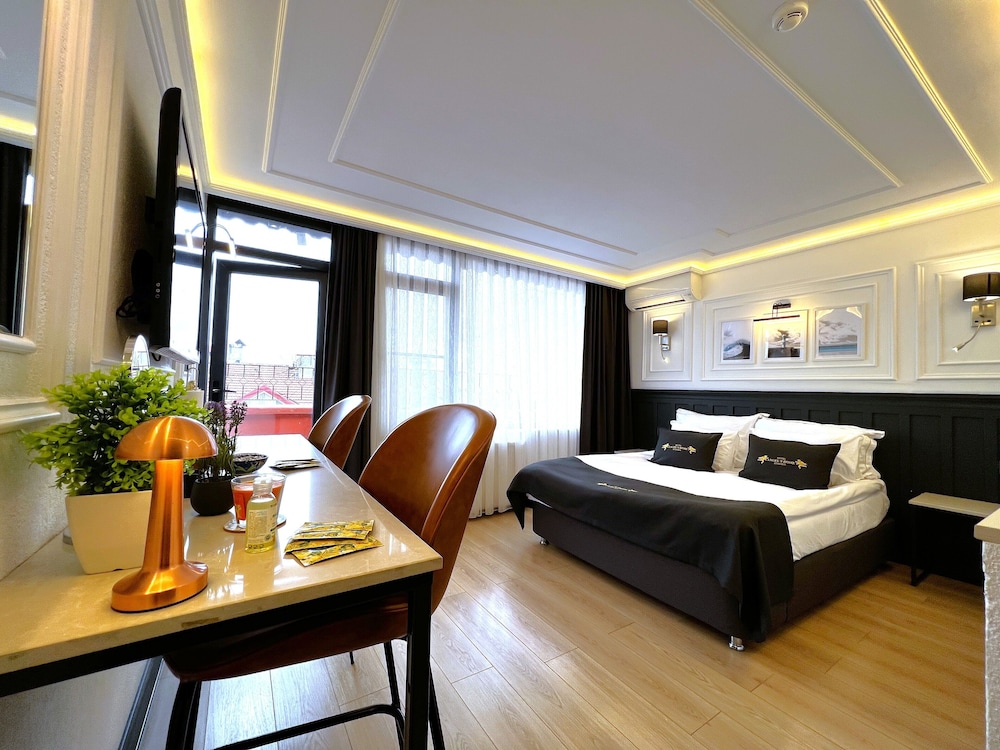 Family Suite, Connecting Rooms (Private Hammam) photo 2
