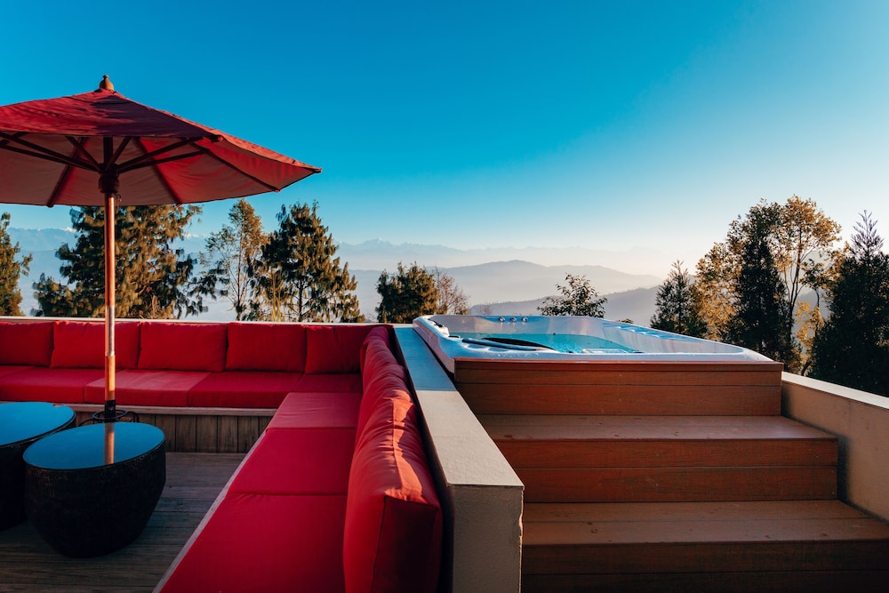 Terraces Suite With Jacuzzi photo 1
