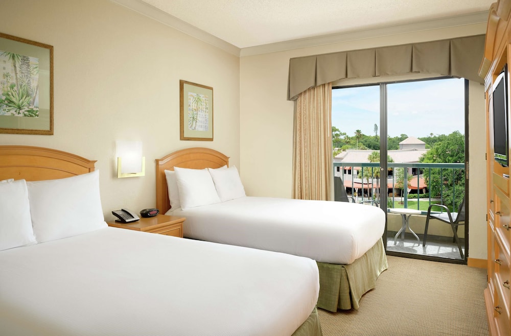 Pure Allergy Suite, 2 Double Beds, Lake View - Breakfast/Cocktail Reception