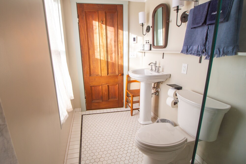 Hickory Room photo 3