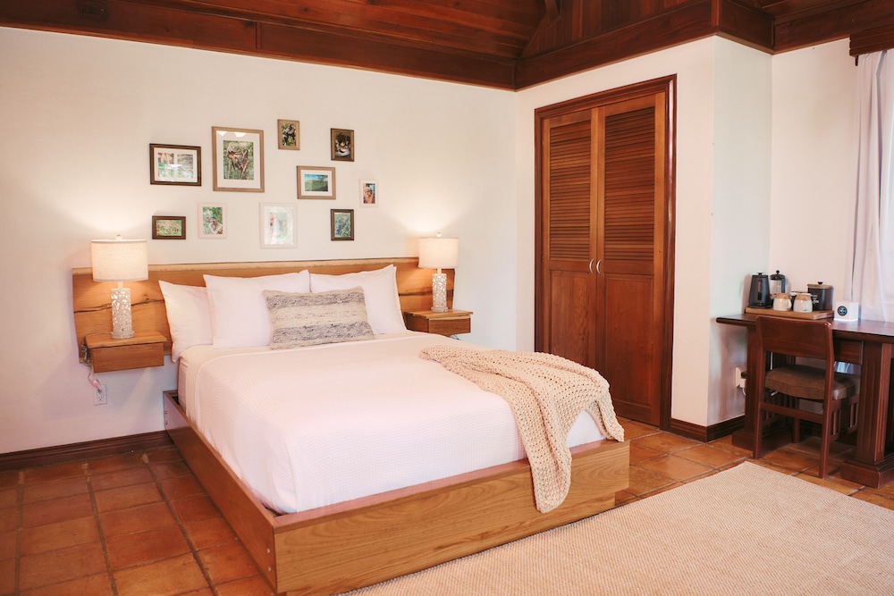 Estate Cottage - Photo 5