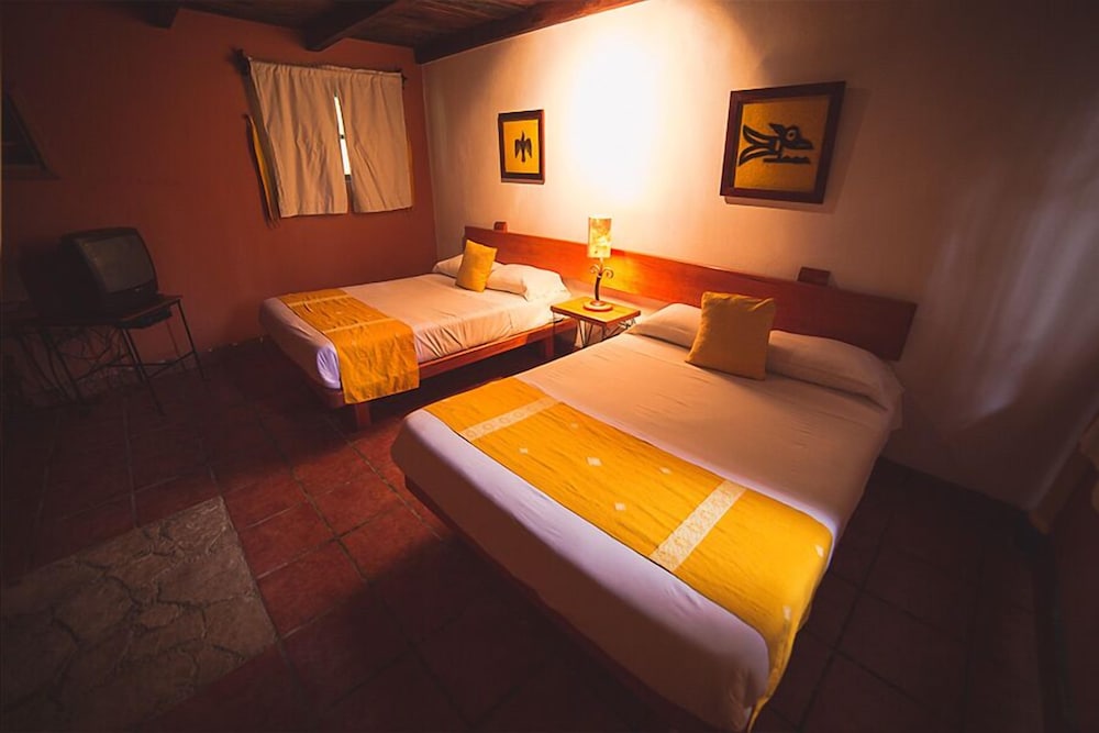 Standard Room, 2 Double Beds, City View photo 1