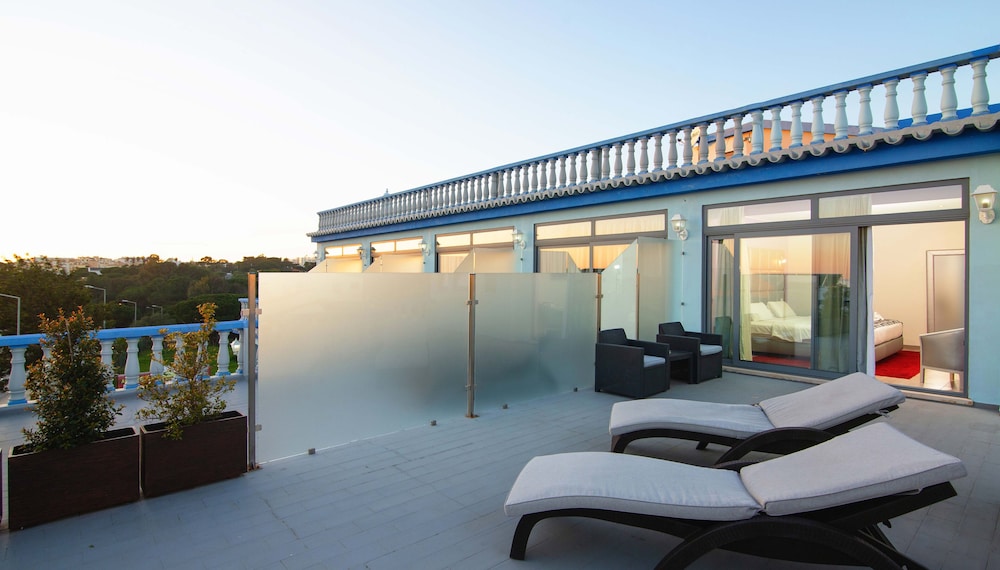 Deluxe Double Room, Sea View - Photo 12