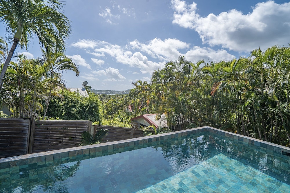 Villa photo 3