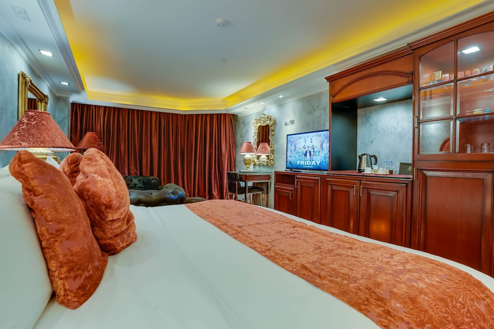 Standard Suite - Photo 6