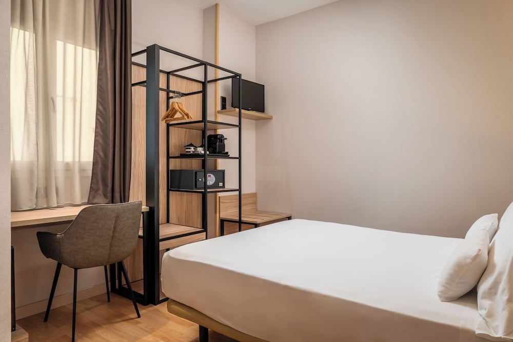 Economy Room photo 2
